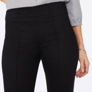 Not your daughters pintuck skinny pull on jeans